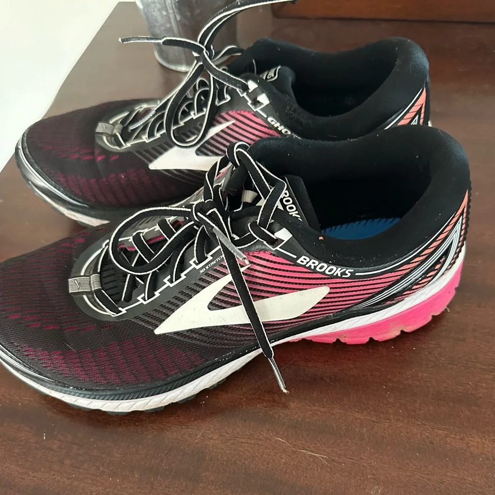 Brooks Ghost 10 women’s size 11 - Picture 2 of 5